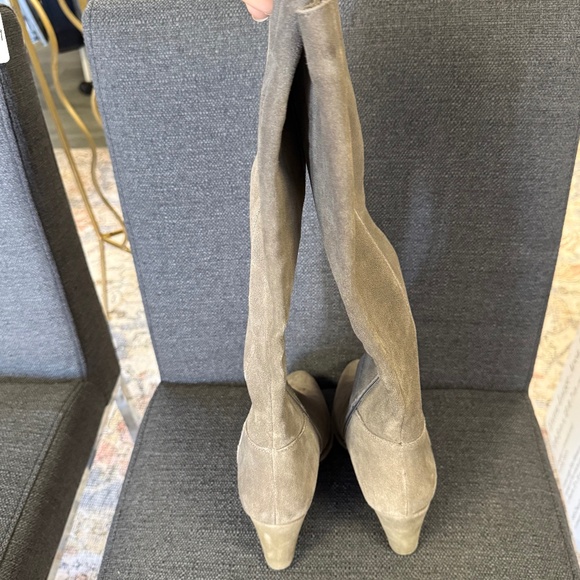 Diba True Park Bench Knee-High Suede Heeled Boots. Size 8. - Picture 3 of 4